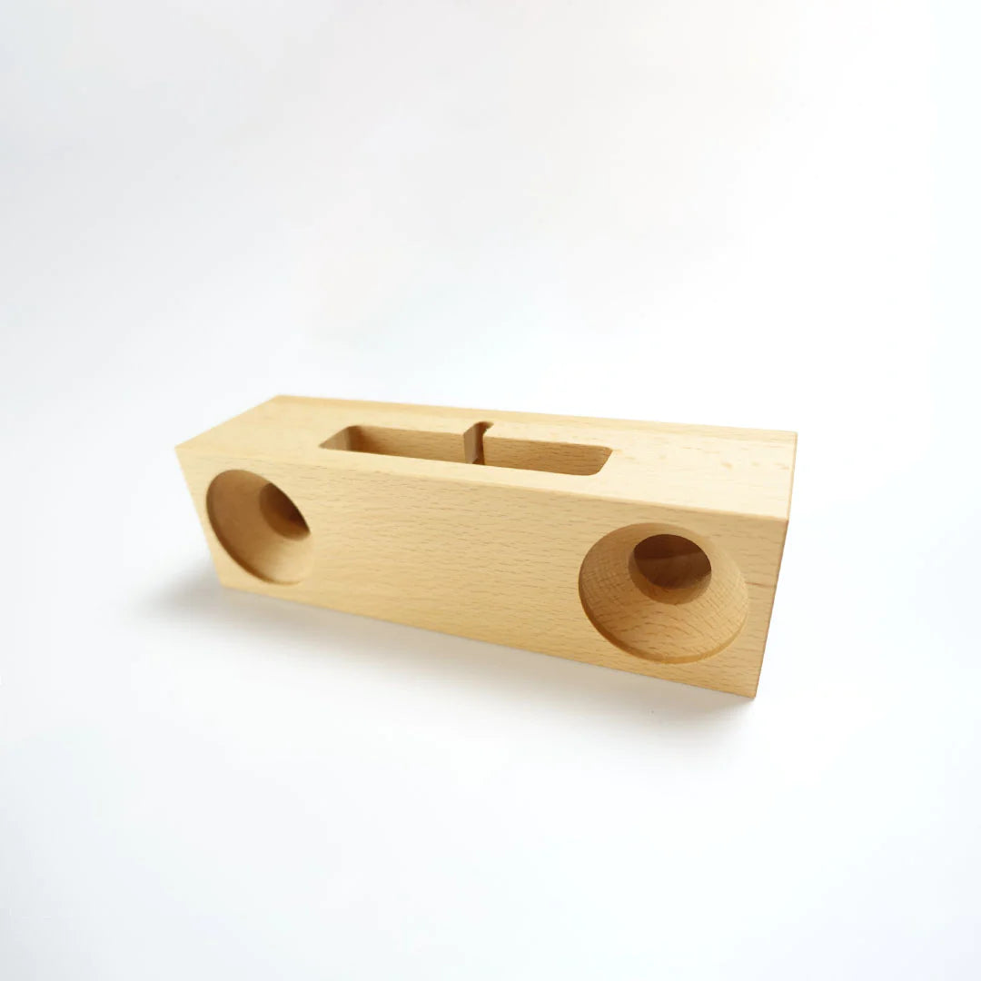 木製スマートフォンスピーカースタンド ビーチ材